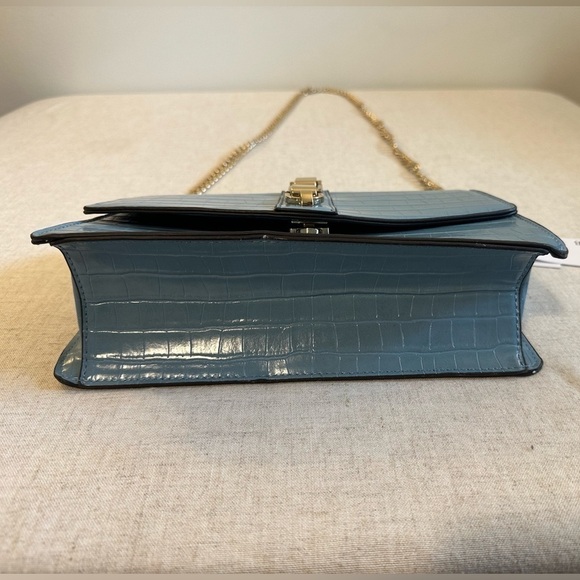 Just Fab Chain Me Down Crossbody - Picture 9 of 12